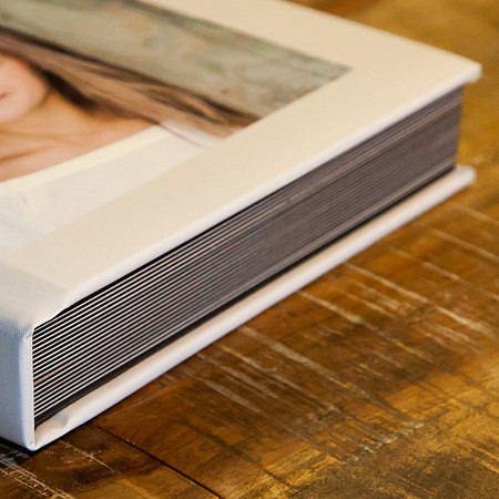 3 great album sizes, unsurpassed customization and thick strong pages, luxury feel