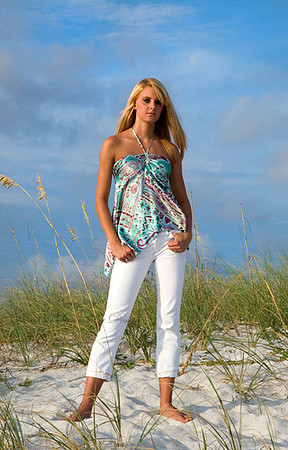 find a senior portrait photograhpher