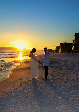 Sunset Maternity Photo Shoot