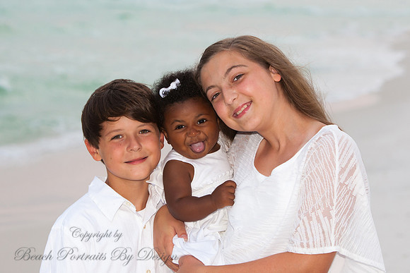fun beach photo sessions